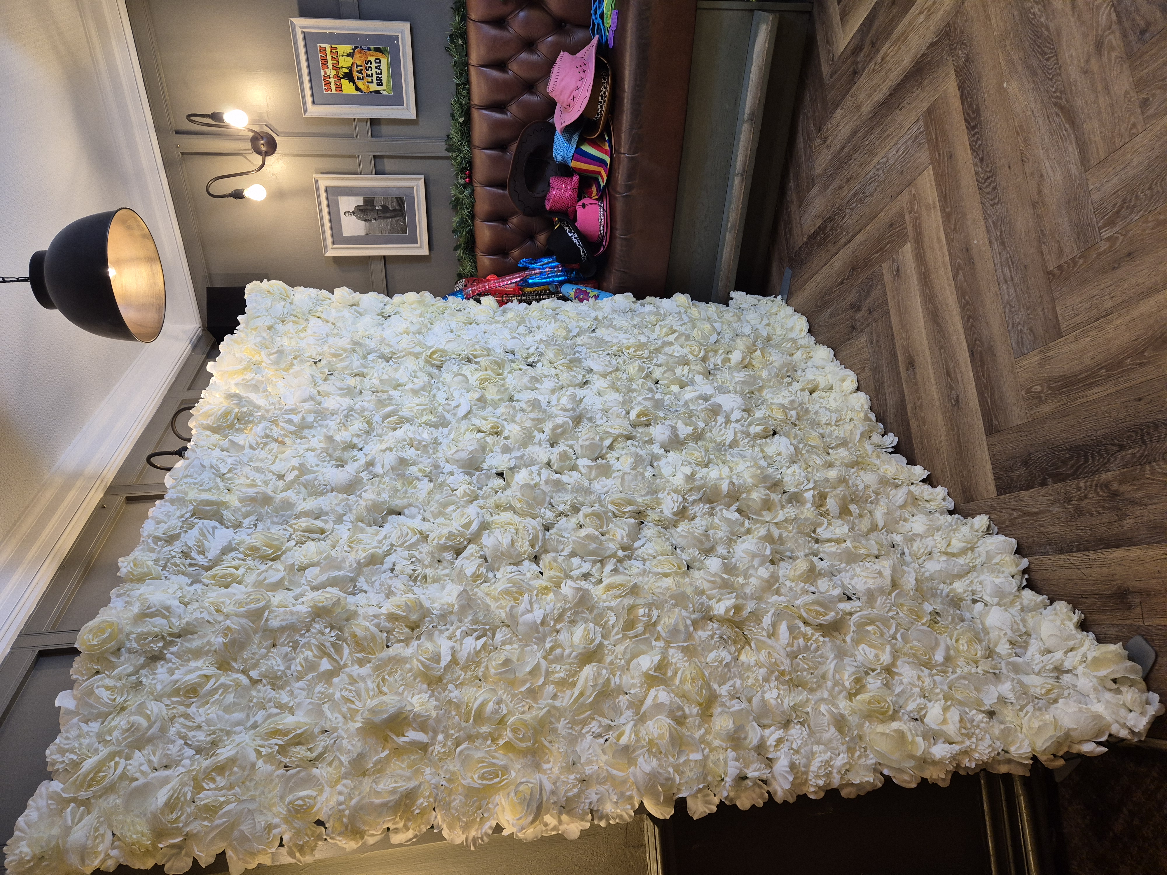 PREMIUM White Flower Wall